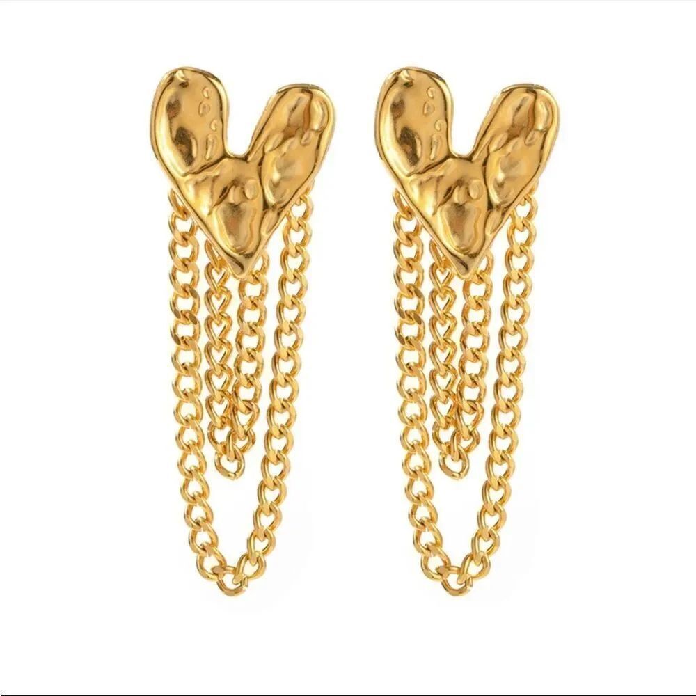 Gold heart tassel drop earrings M397
